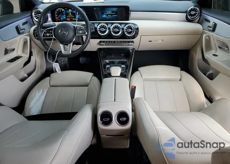 2020 Mercedes-Benz A 220 из США, поврежденный, VIN W1K3G4EB5LJ223312